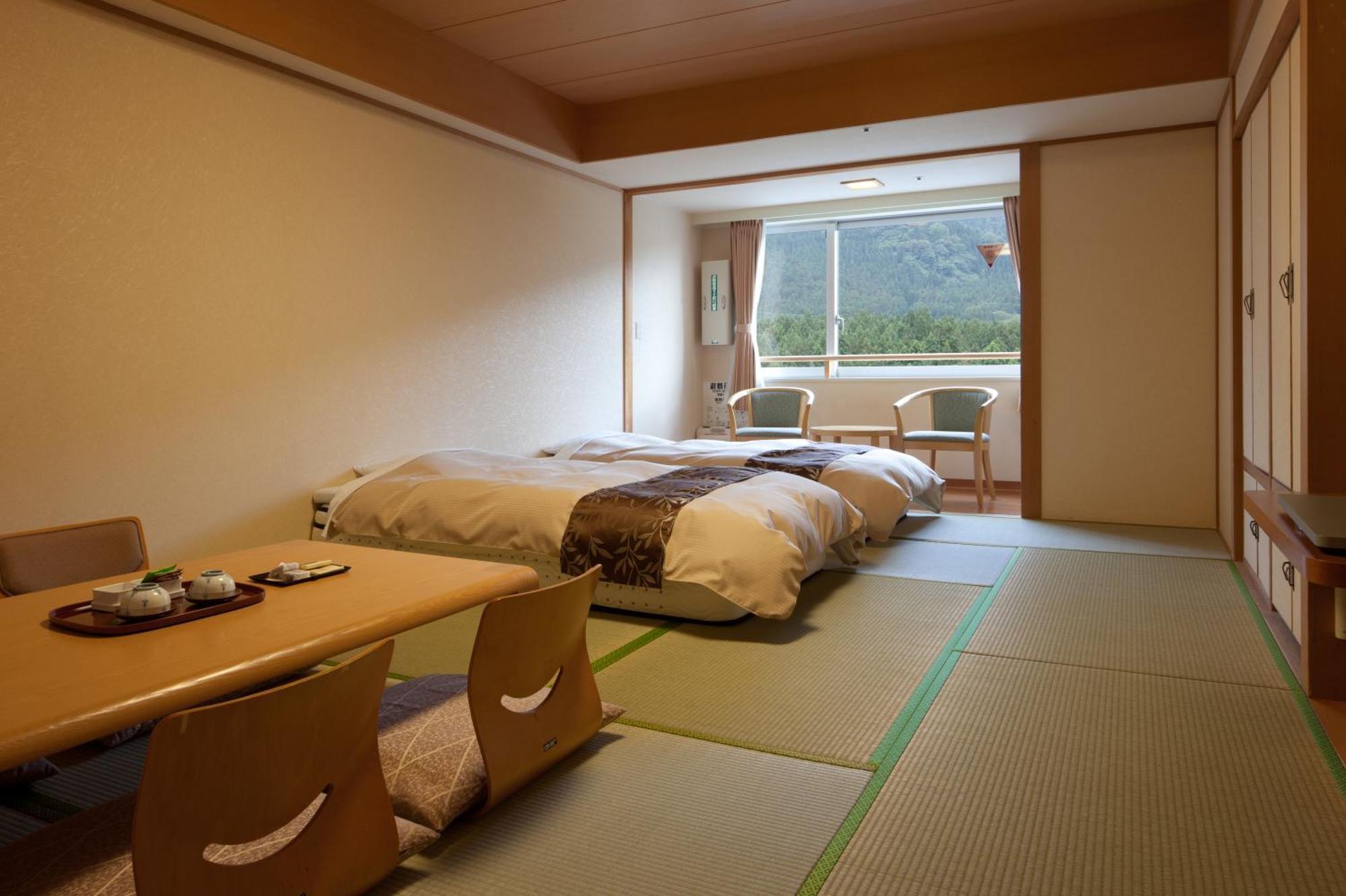 Hotel Morinokaze Tateyama‎ Tojama Kültér fotó