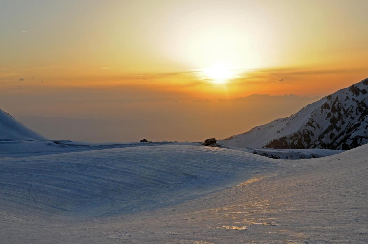 Hotel Morinokaze Tateyama‎ Tojama Kültér fotó