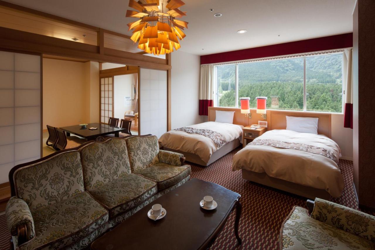 Hotel Morinokaze Tateyama‎ Tojama Kültér fotó